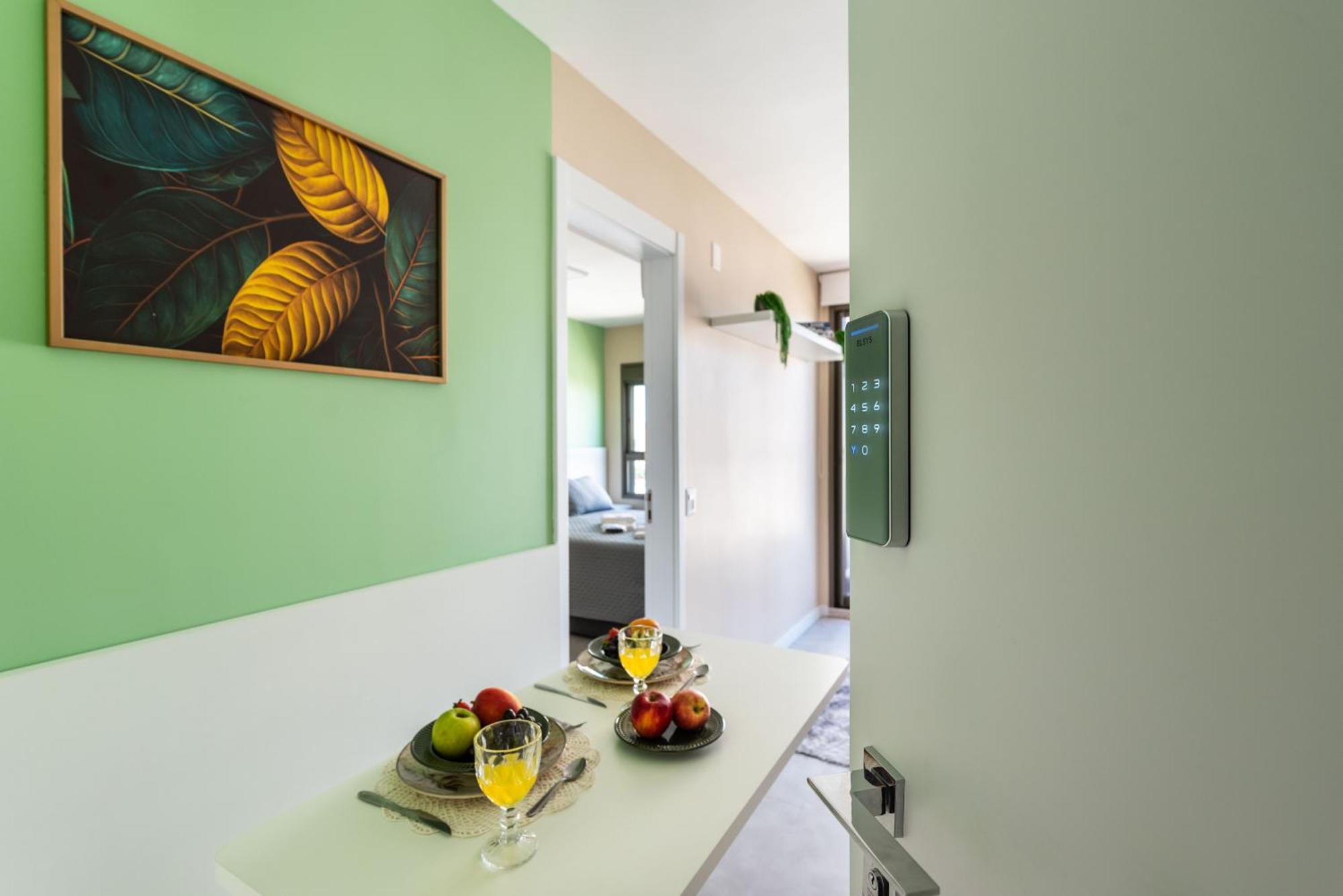 Campo Belo, Wi-fi 600mb, Queen Bed, Piscina Apartamento