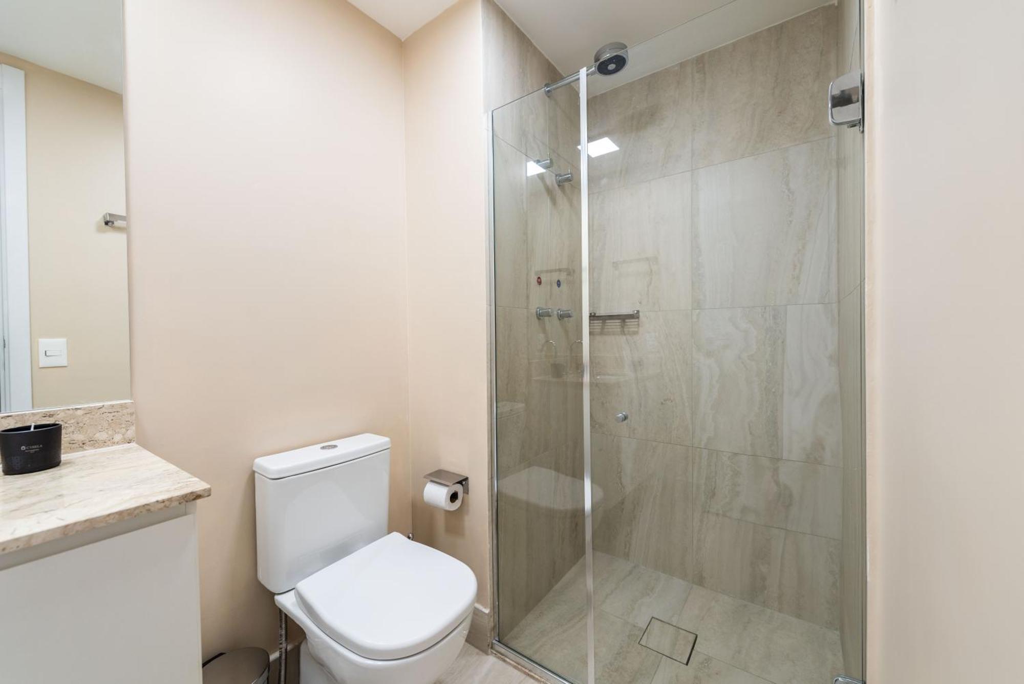 Campo Belo, Wi-fi 600mb, Queen Bed, Piscina Apartamento